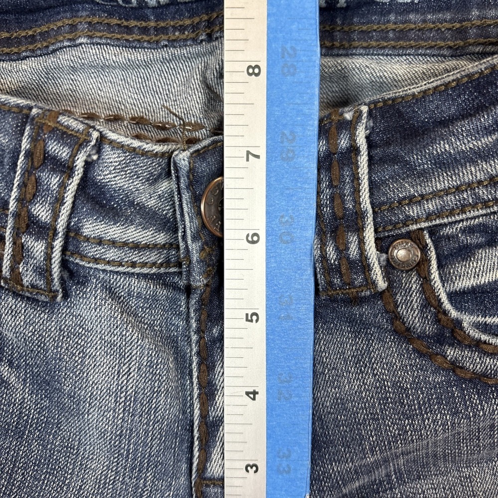 Cowgirl Tuff Cuffed Capri Distressed Jeans Flap Pocket Embroidered Women 25 - Picture 8 of 9